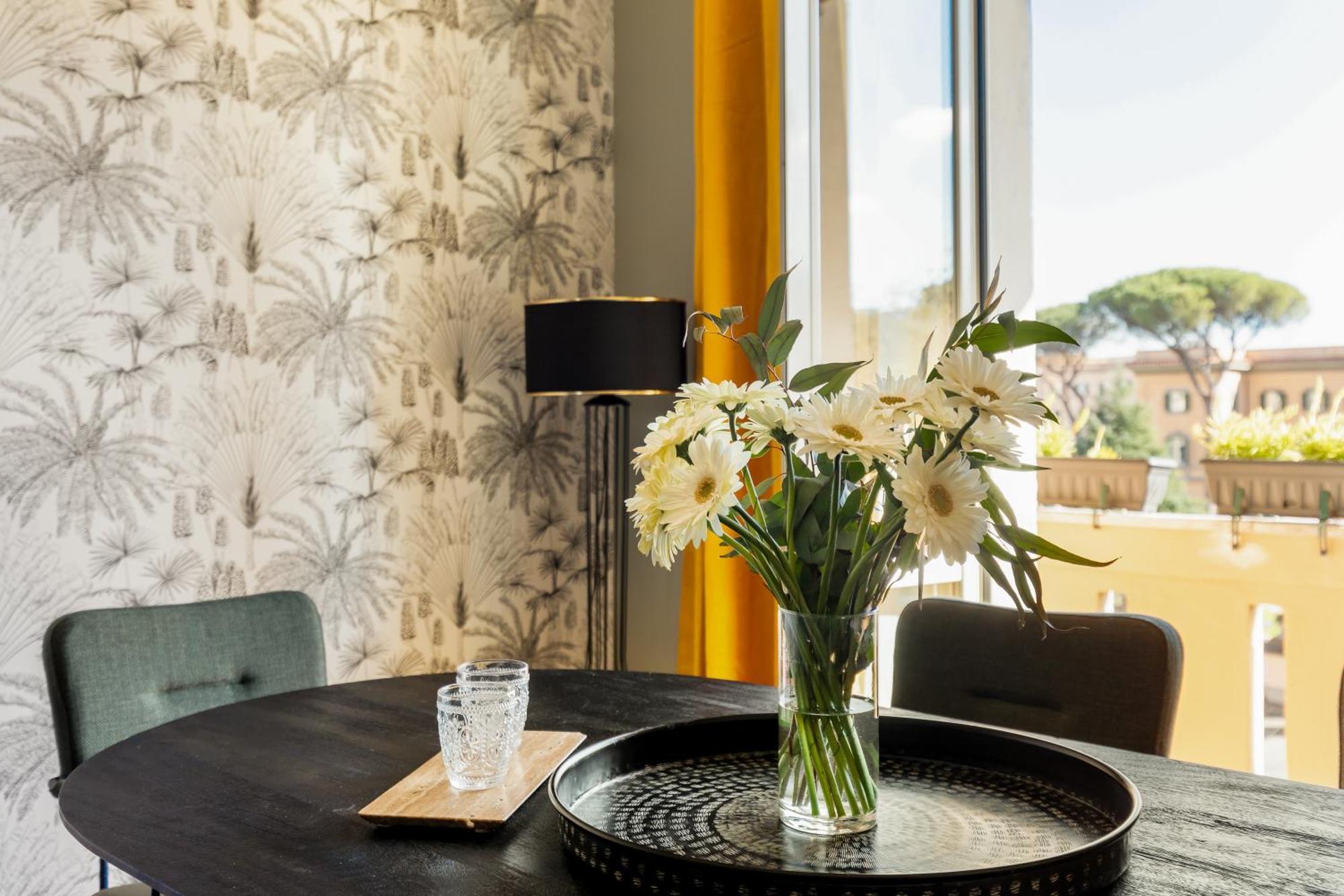 Cozy Apartment Gianicolense 3Bdr ローマ エクステリア 写真